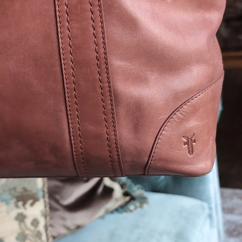 Set Of 2 Mellisa Frye Totes - Picture 6 of 12